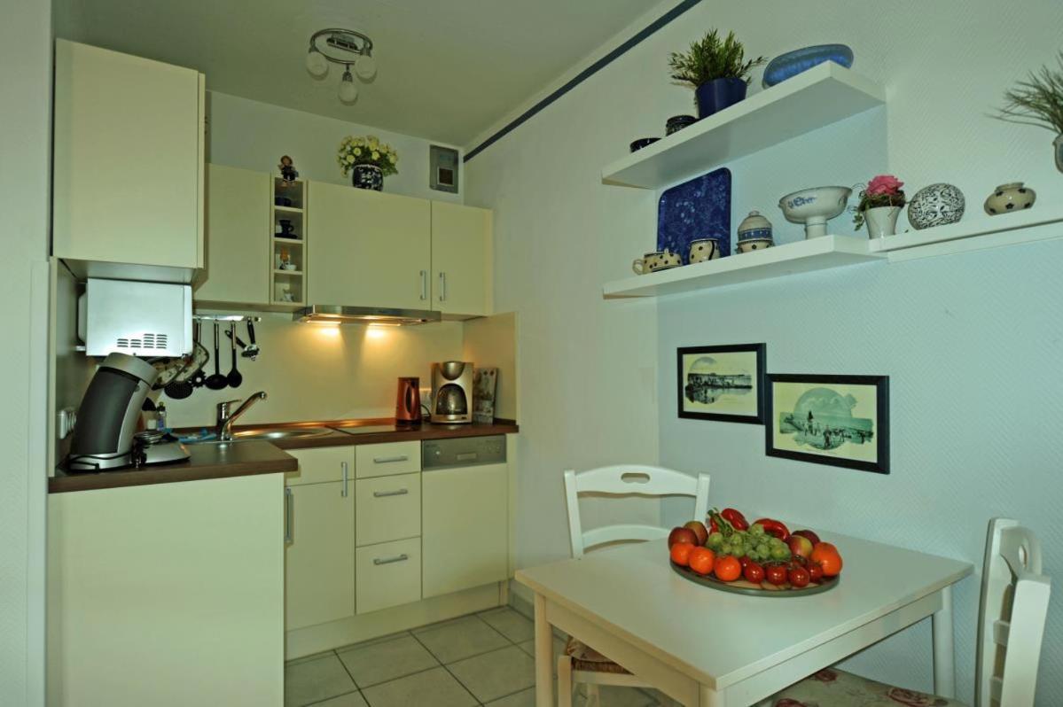 Studio 5 Im Eg Haus Stranddistel, Wunderschones Studio Fur 2 Personen In Zingst Exterior photo