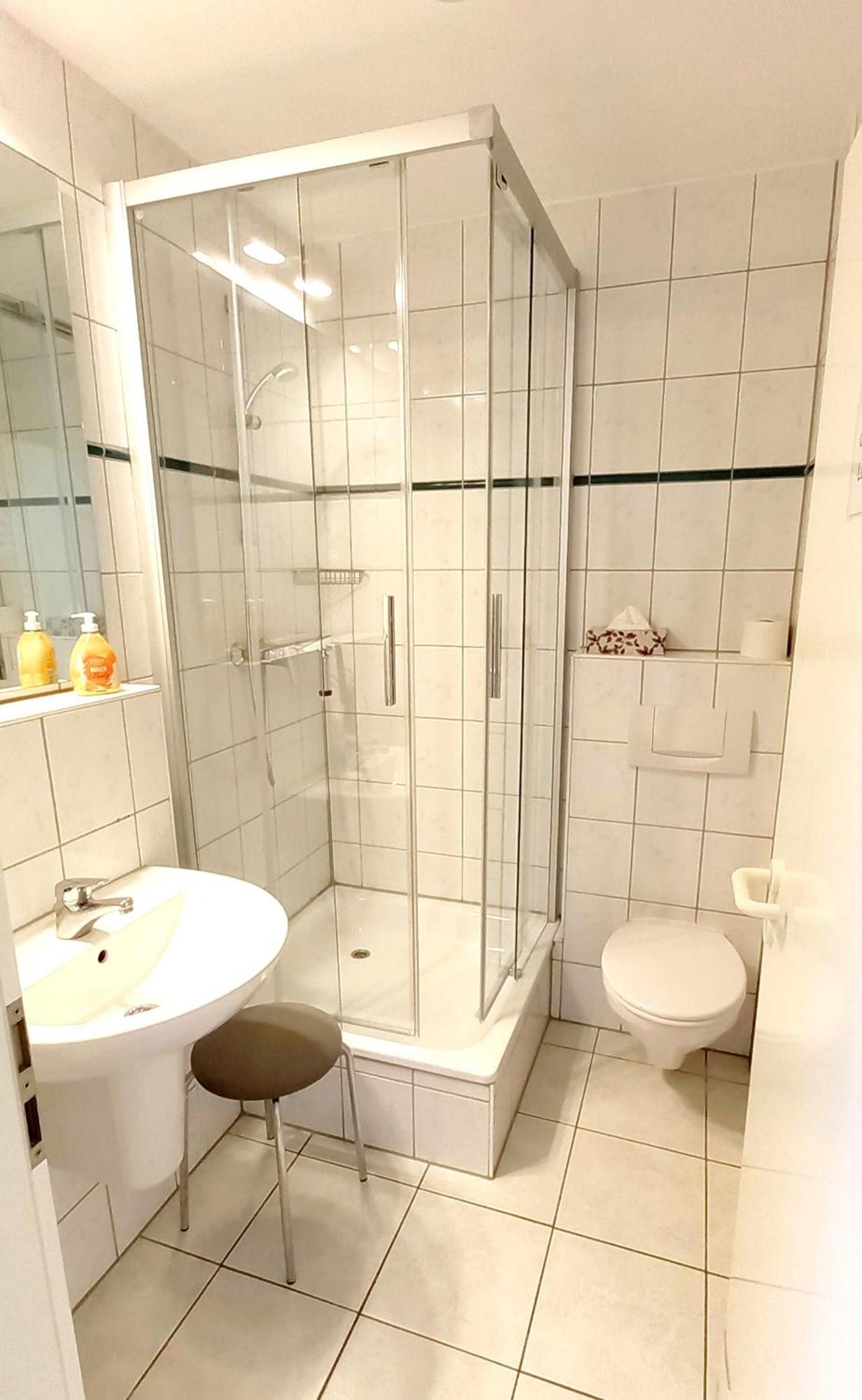 Studio 5 Im Eg Haus Stranddistel, Wunderschones Studio Fur 2 Personen In Zingst Exterior photo