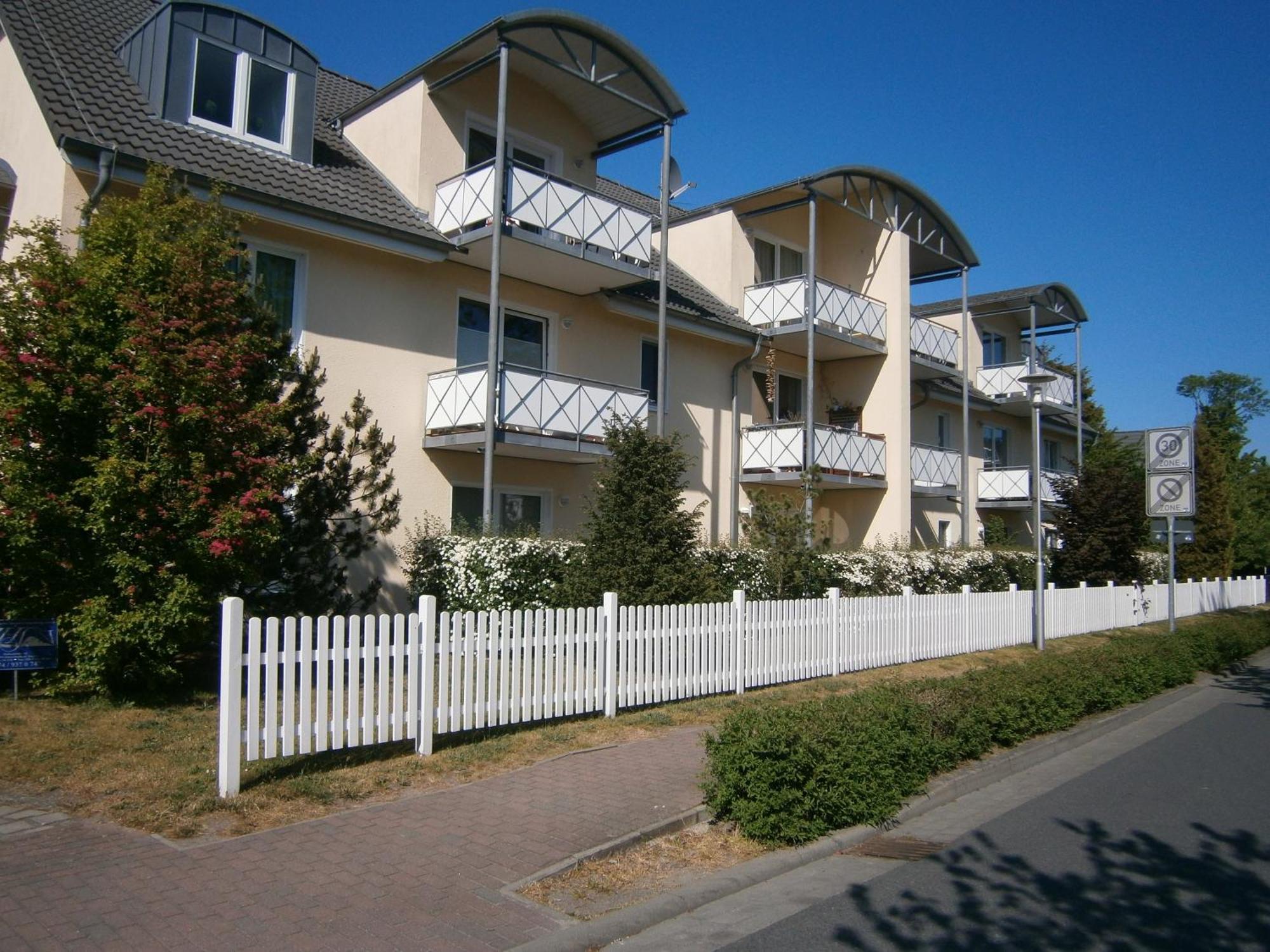 Studio 5 Im Eg Haus Stranddistel, Wunderschones Studio Fur 2 Personen In Zingst Exterior photo
